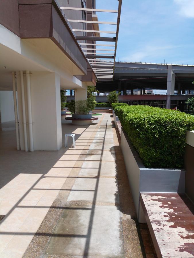 2405 Mabolo Garden Flats Apartment Cebu Exterior photo